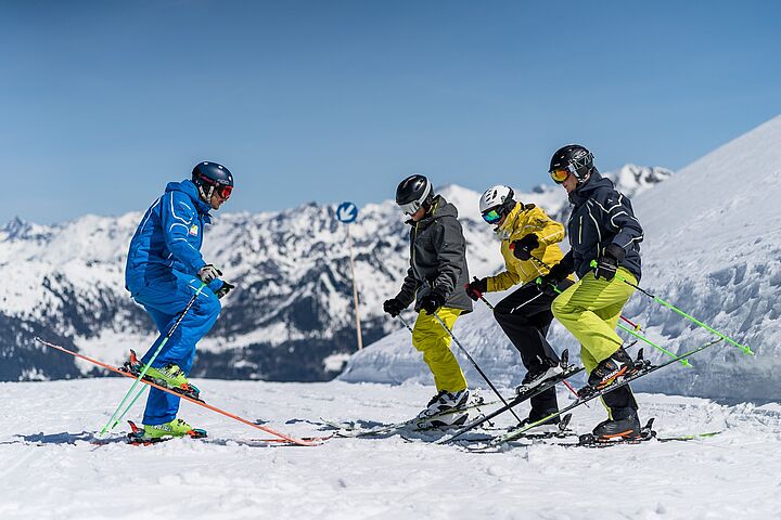 Ski group courses for adults in Flachau - ski school Flachau